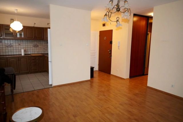 Mieszkanie 3-pokojowe Warszawa Kabaty, ul. Wąwozowa. Zdjęcie 7