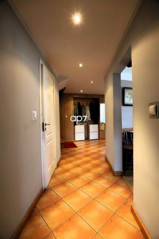 dom wolnostojący, 5 pokoi Wieliczka, ul. ks. Zygmunta Goliana. Zdjęcie 4