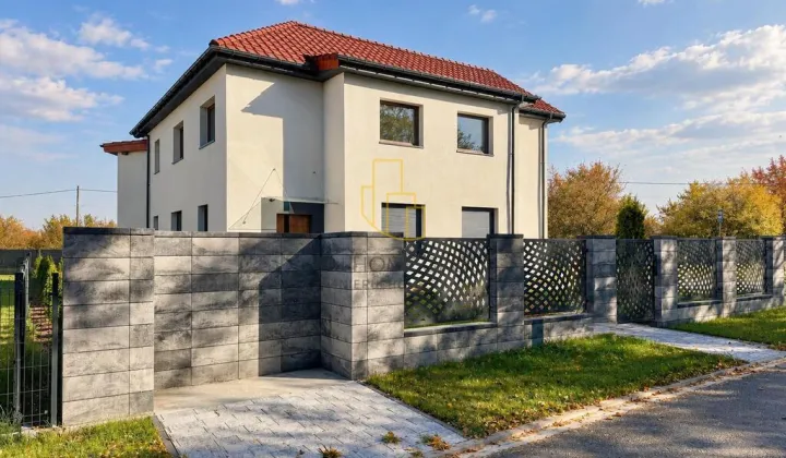 dom wolnostojący, 5 pokoi Wrocław Leśnica