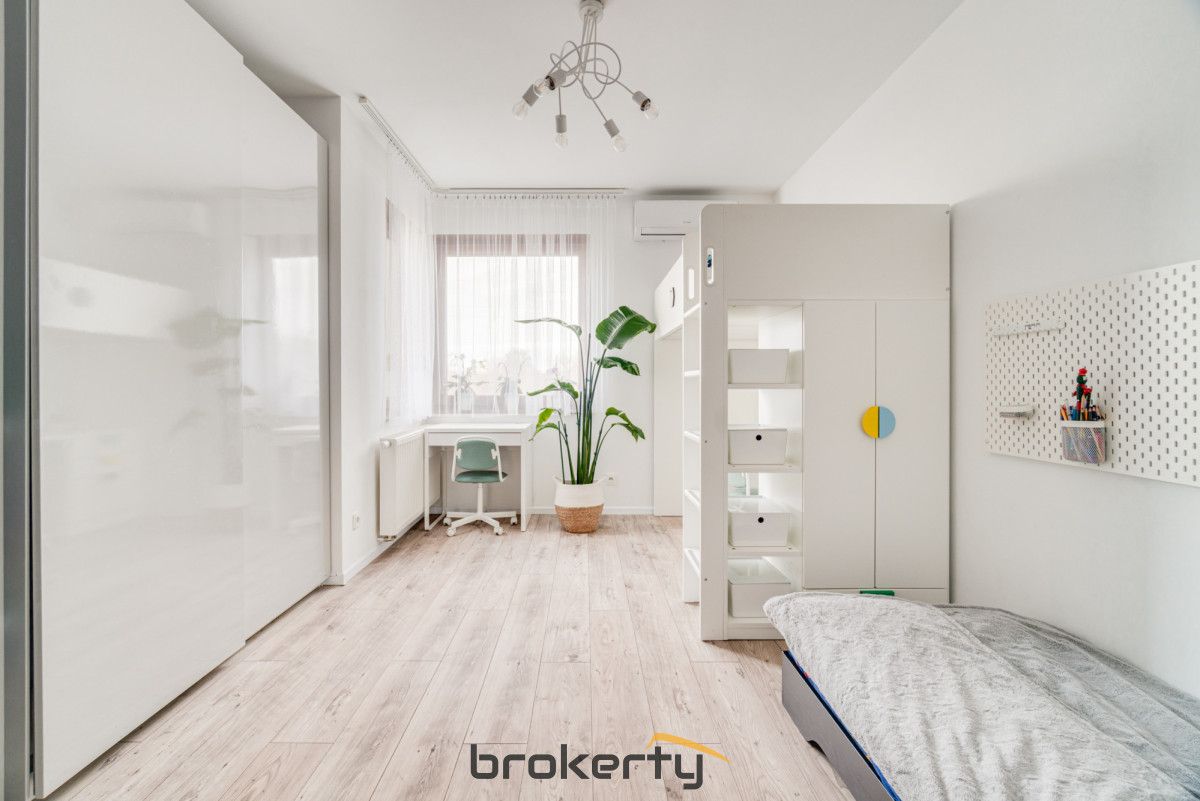 dom szeregowy, 4 pokoje Ślęza, ul. Kwiatowa. Zdjęcie 10