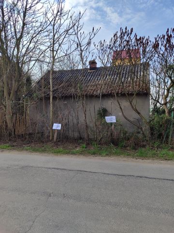 dom wolnostojący, 2 pokoje Sadogóra, Sadogóra. Zdjęcie 1