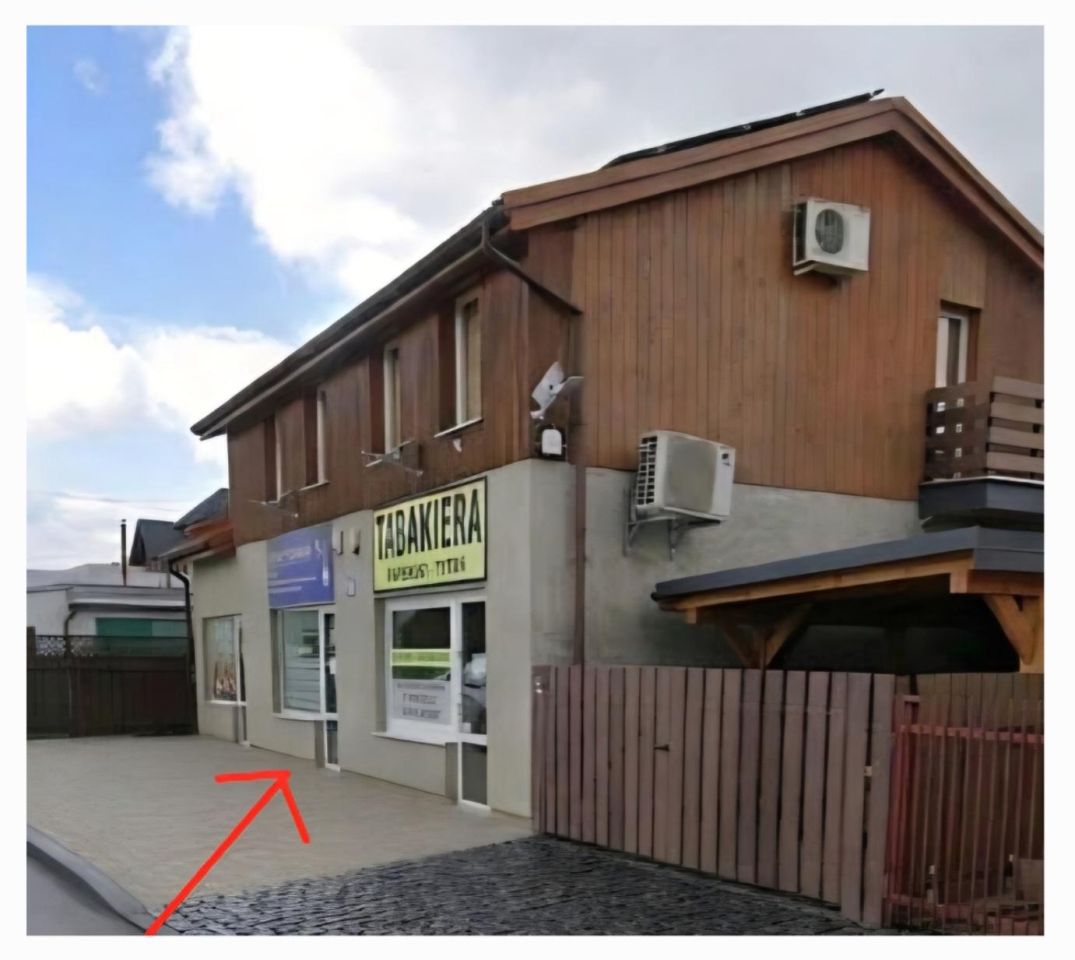 Lokal Nowy Targ Równia Szaflarska, pl. Evry. Zdjęcie 1