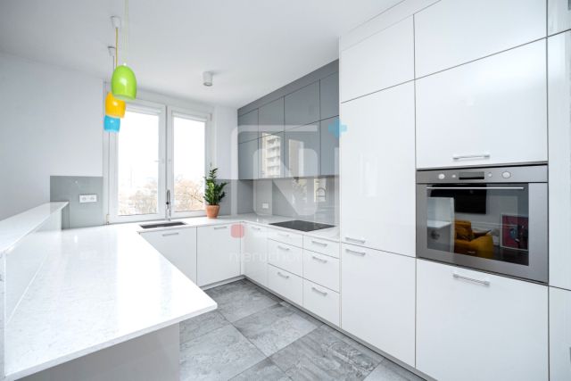 Mieszkanie 3-pokojowe Warszawa Praga. Zdjęcie 1