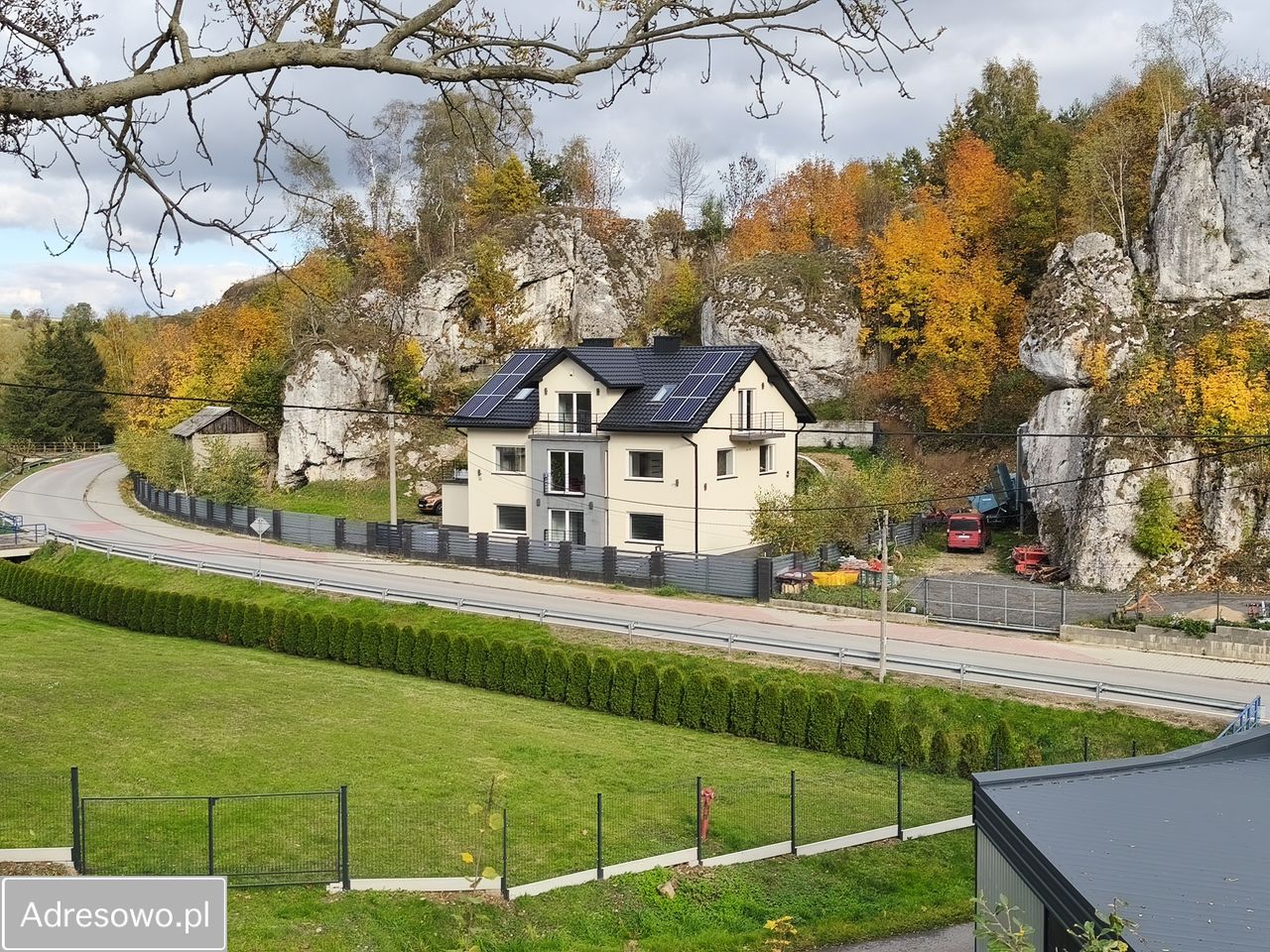 dom wolnostojący, 9 pokoi Sułoszowa, ul. Skalna. Zdjęcie 1