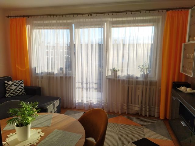 Mieszkanie 3-pokojowe Tomaszów Mazowiecki, ul. Ludwika Zamenhofa. Zdjęcie 1