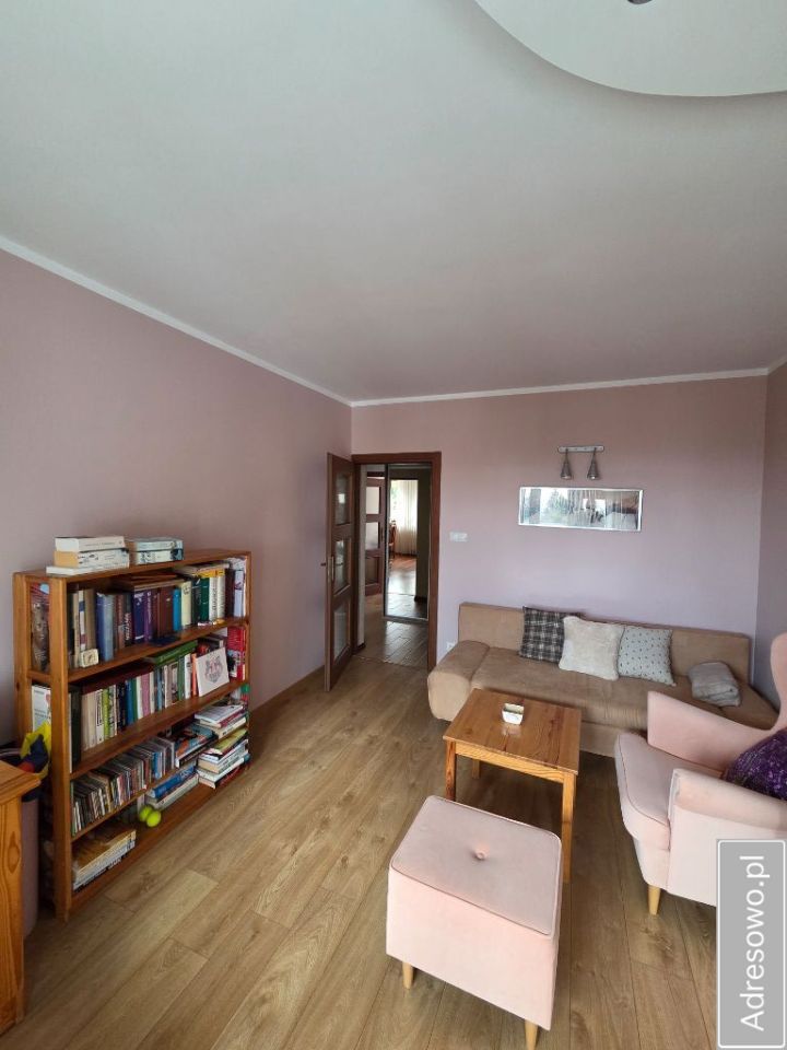 Mieszkanie 3-pokojowe Słupia Wielka. Zdjęcie 11