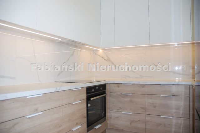 Mieszkanie 3-pokojowe Dopiewiec. Zdjęcie 2