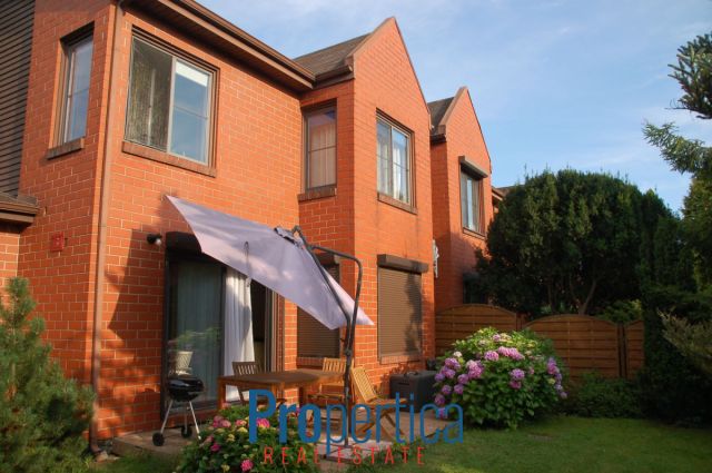 dom szeregowy, 5 pokoi Warszawa Targówek, ul. Karkonoszy. Zdjęcie 16