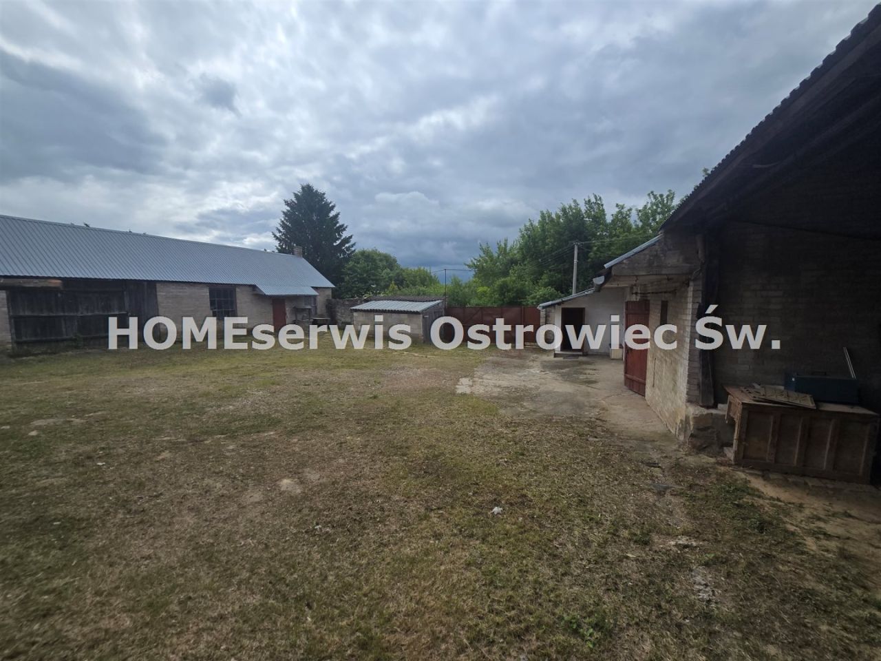 dom wolnostojący, 1 pokój Ćmielów. Zdjęcie 4