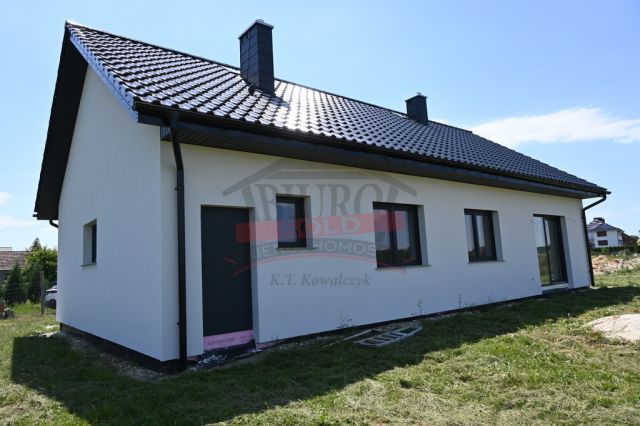 dom wolnostojący, 4 pokoje Schodnia. Zdjęcie 3