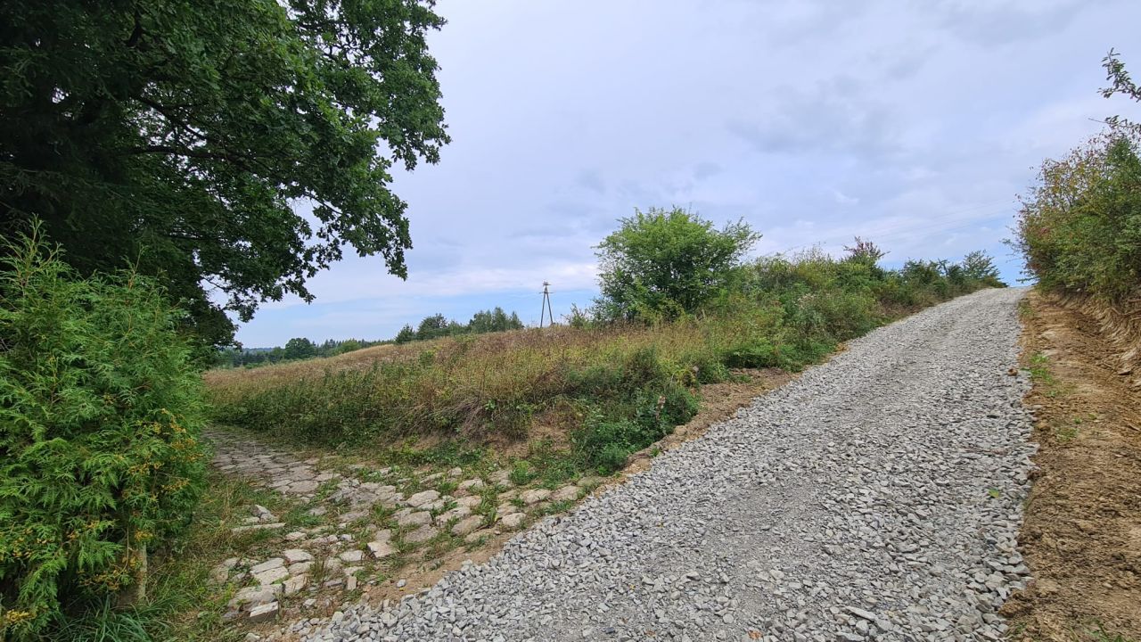 Działka budowlana Uherce Mineralne. Zdjęcie 13
