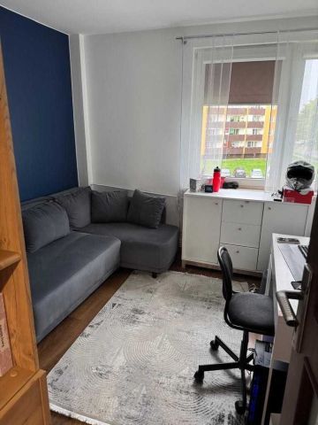 Mieszkanie 3-pokojowe Niemodlin, al. Wolności. Zdjęcie 1