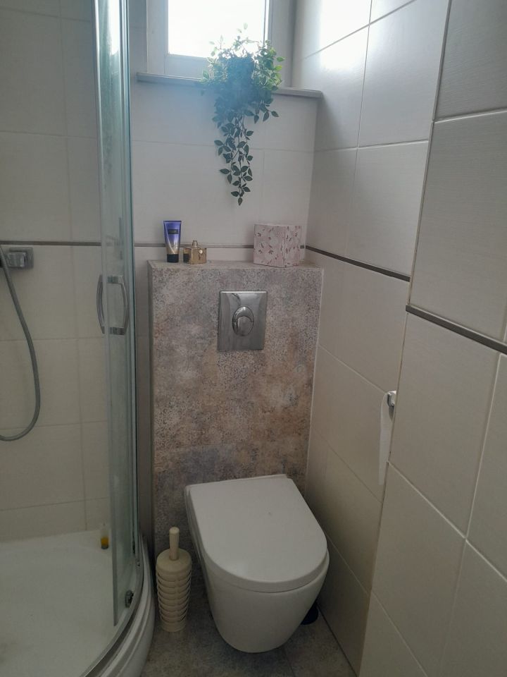 dom wolnostojący, 3 pokoje Sitkówka. Zdjęcie 19