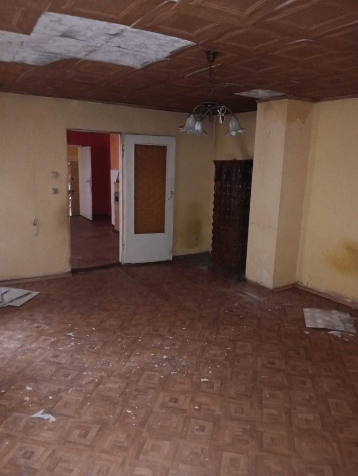 dom wolnostojący Głuchołazy, ul. Rynek. Zdjęcie 8