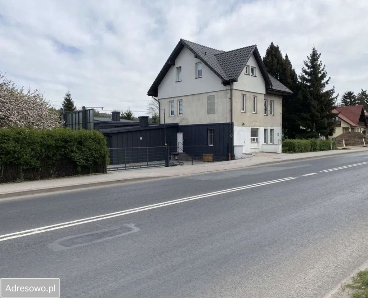 Hala/magazyn Kudowa-Zdrój, ul. Główna. Zdjęcie 1