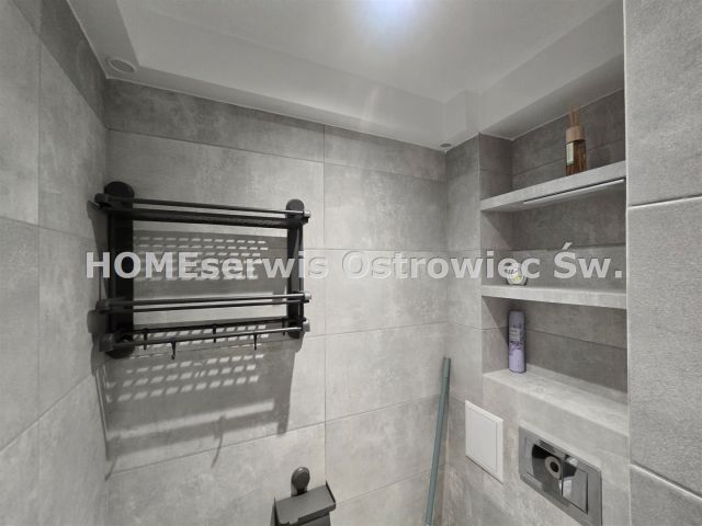 Mieszkanie 3-pokojowe Ostrowiec Świętokrzyski Centrum. Zdjęcie 3