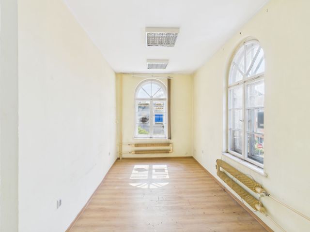 Lokal Kwidzyn, pl. Plebiscytowy. Zdjęcie 14