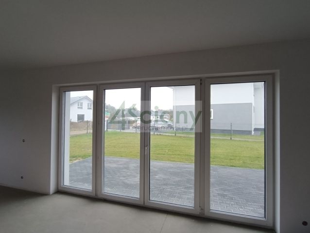 dom wolnostojący, 4 pokoje Rusiec. Zdjęcie 5