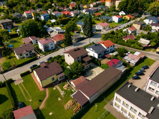 dom wolnostojący, 10 pokoi Tomaszów Lubelski, ul. Tomasza Zamojskiego. Zdjęcie 7