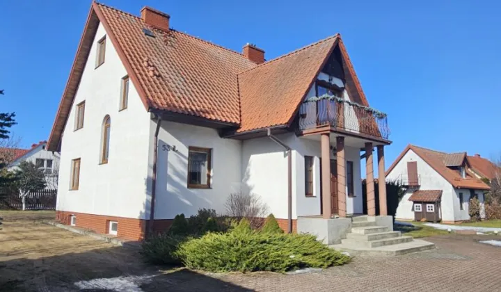 dom wolnostojący, 5 pokoi Piecki, ul. Zwycięstwa