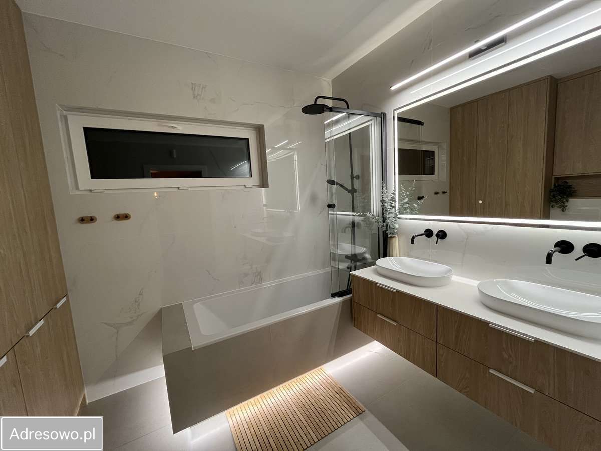 dom wolnostojący, 4 pokoje Modlnica. Zdjęcie 13