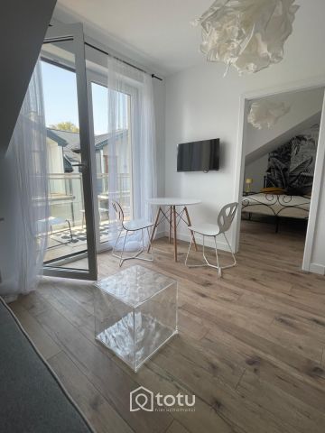 Mieszkanie 6-pokojowe Warszawa Wesoła, ul. Babiego Lata. Zdjęcie 4