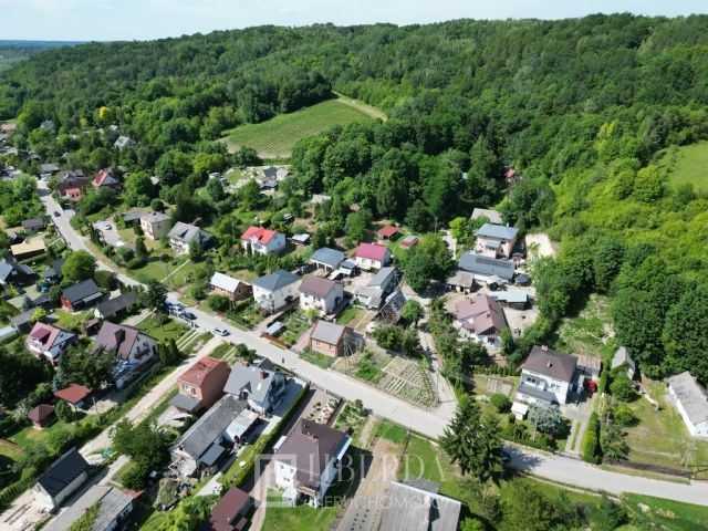 dom wolnostojący, 3 pokoje Bochotnica. Zdjęcie 3