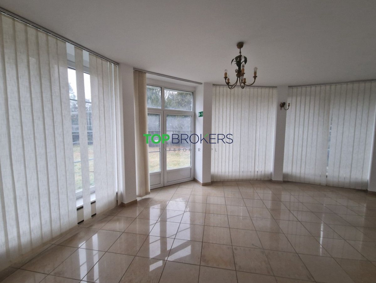 dom wolnostojący, 6 pokoi Warszawa Wawer. Zdjęcie 2