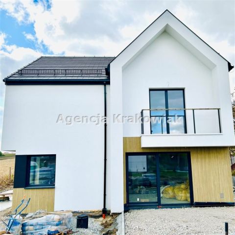 bliźniak, 5 pokoi Bibice. Zdjęcie 2