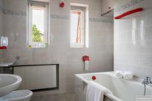 dom wolnostojący, 5 pokoi Częstochowa Grabówka, ul. Spartakusa. Zdjęcie 1