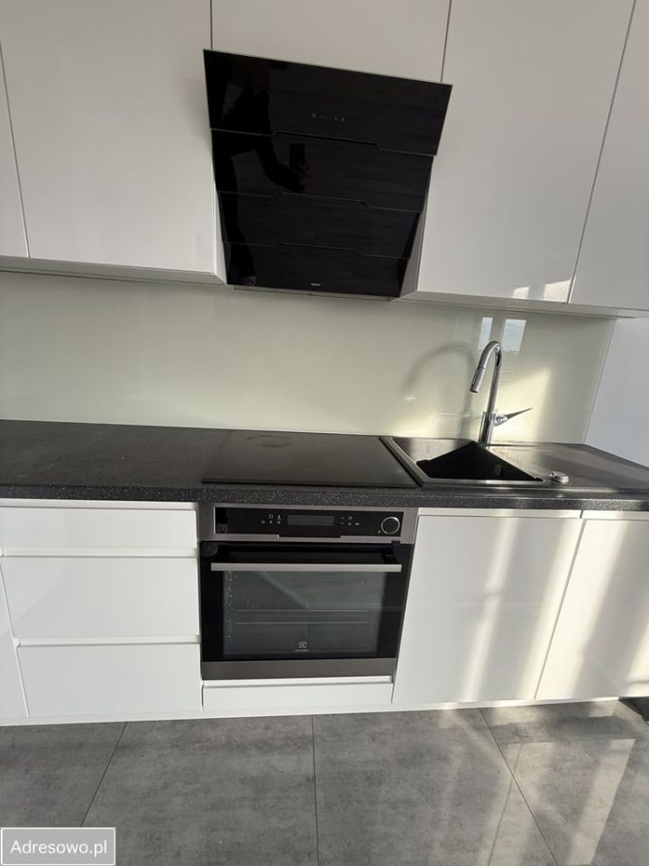 Mieszkanie 3-pokojowe Pabianice, ul. Rypułtowicka. Zdjęcie 3