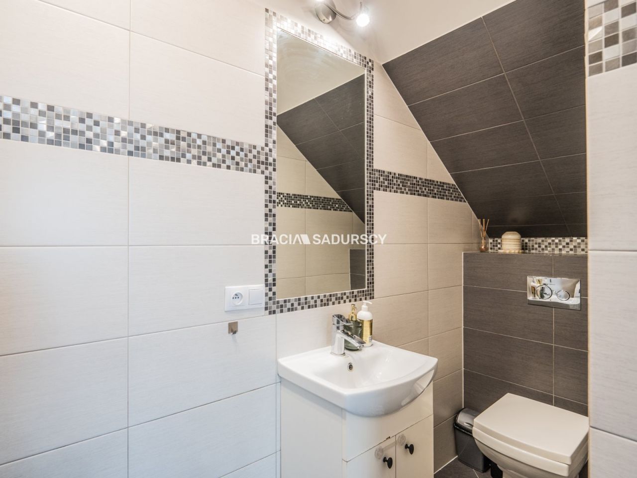 bliźniak, 3 pokoje Kraków Swoszowice, ul. Jerzego Smoleńskiego. Zdjęcie 20