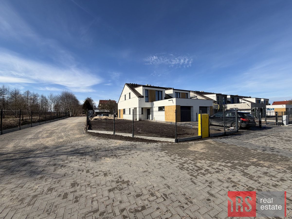 bliźniak, 6 pokoi Kołobrzeg. Zdjęcie 2