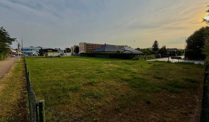 Działka budowlana Łęczna, ul. Szkolna