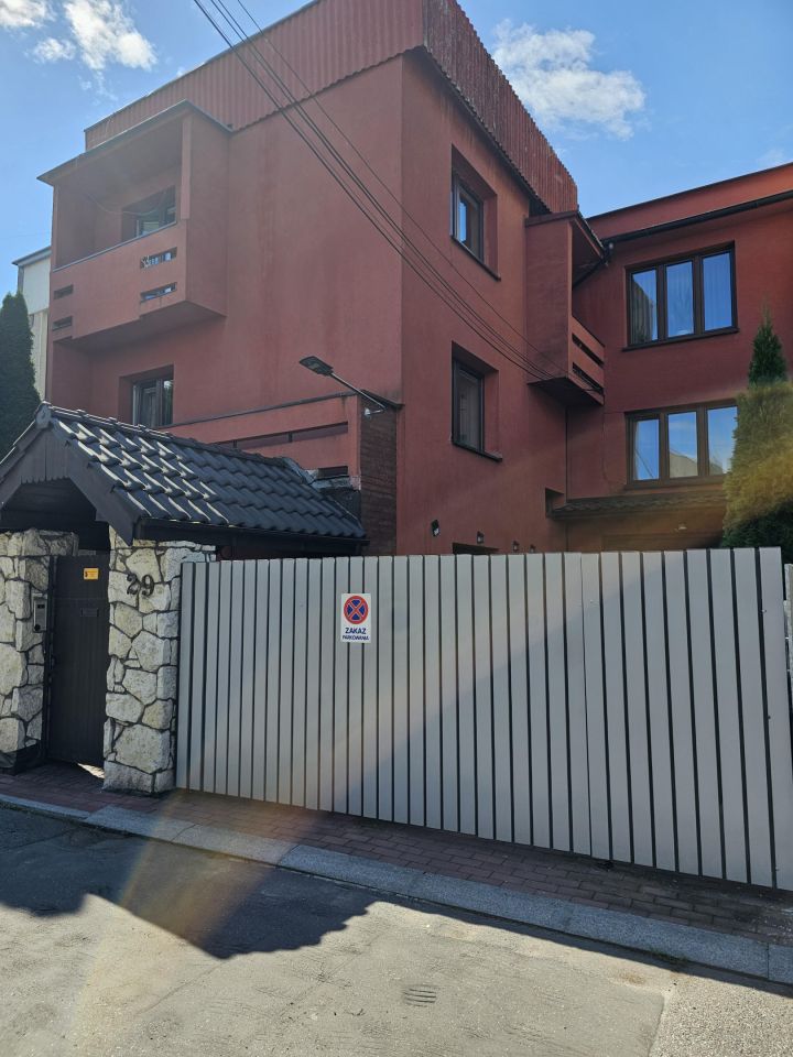 bliźniak, 6 pokoi Kraków Cichy Kącik, ul. Walerego Goetla. Zdjęcie 3