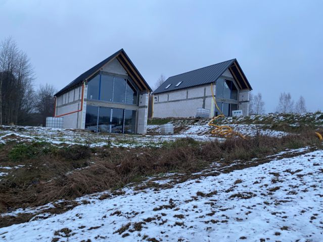 dom wolnostojący, 5 pokoi Lisewiec, ul. Nad Stawami. Zdjęcie 1