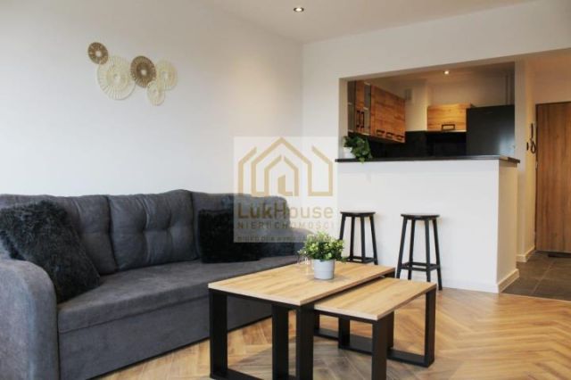 Mieszkanie 2-pokojowe Bytom, ul. Kolejowa. Zdjęcie 2