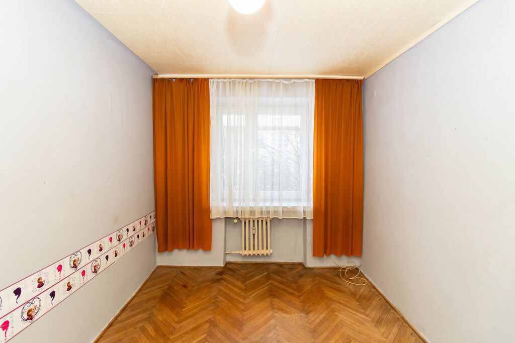 Mieszkanie 1-pokojowe Ostrowiec Świętokrzyski, ul. Henryka Sienkiewicza. Zdjęcie 2