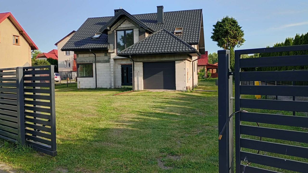 dom wolnostojący, 4 pokoje Zamość Majdan, ul. Majdan. Zdjęcie 5