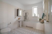 Mieszkanie 3-pokojowe Warszawa Mokotów, al. Wilanowska. Zdjęcie 4