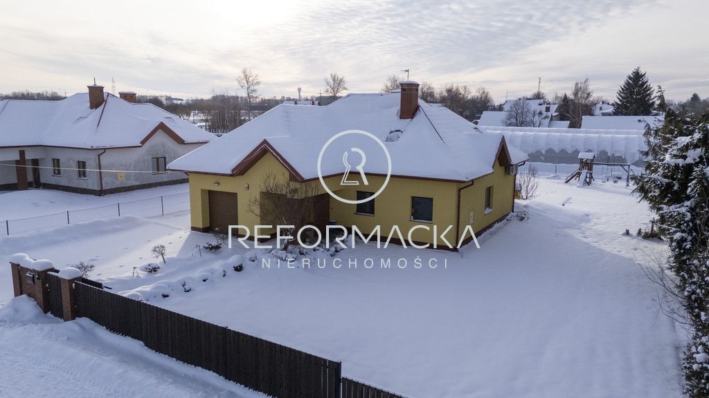 dom wolnostojący, 6 pokoi Stobierna. Zdjęcie 21