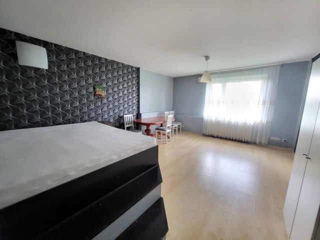 dom wolnostojący, 9 pokoi Czernica. Zdjęcie 13
