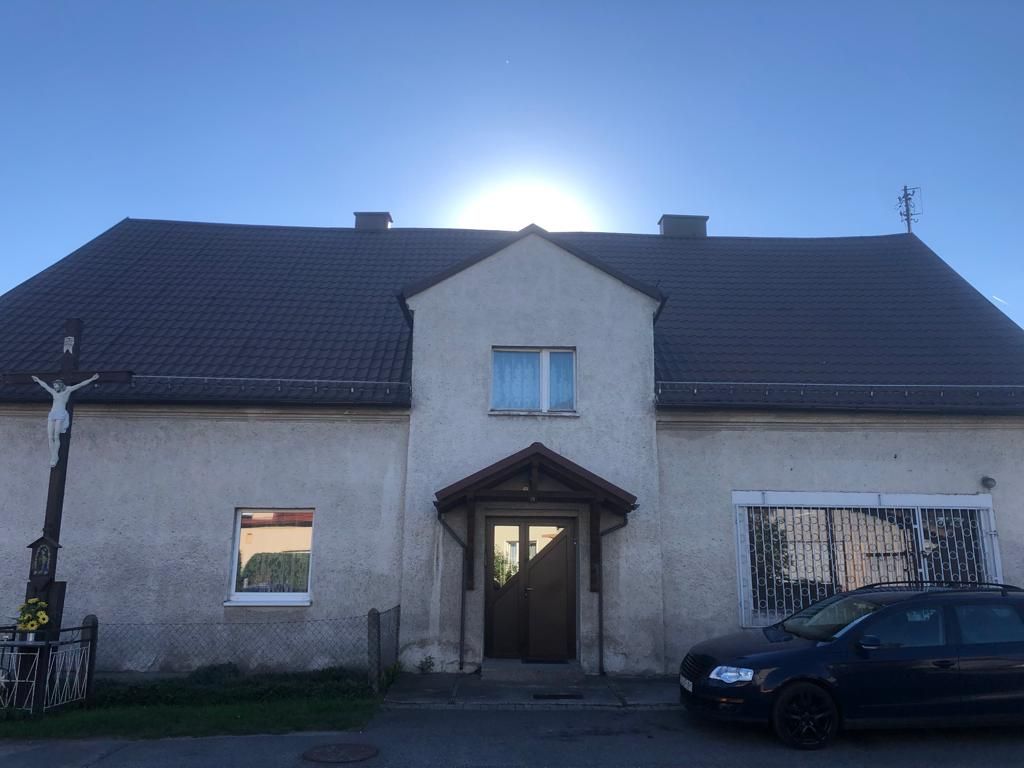 dom wolnostojący, 8 pokoi Turze, ul. Raciborska. Zdjęcie 1