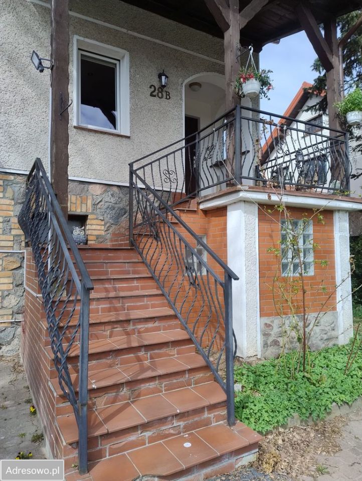 dom wolnostojący, 5 pokoi Podjazy. Zdjęcie 17