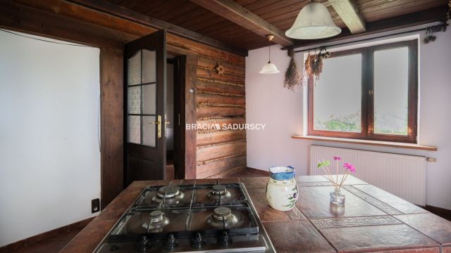 dworek, 4 pokoje Koźmice Wielkie. Zdjęcie 4