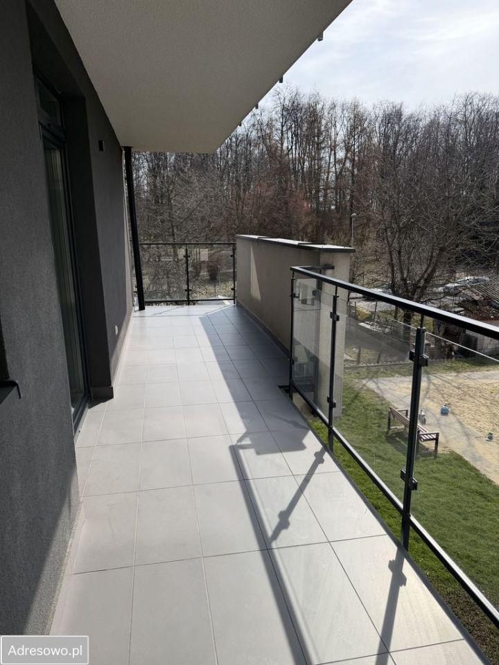 Mieszkanie 2-pokojowe Jarosław, os. im. marsz. Józefa Piłsudskiego. Zdjęcie 2