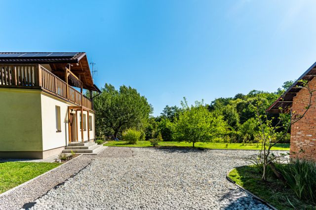 dom wolnostojący, 5 pokoi Pogwizdów. Zdjęcie 15