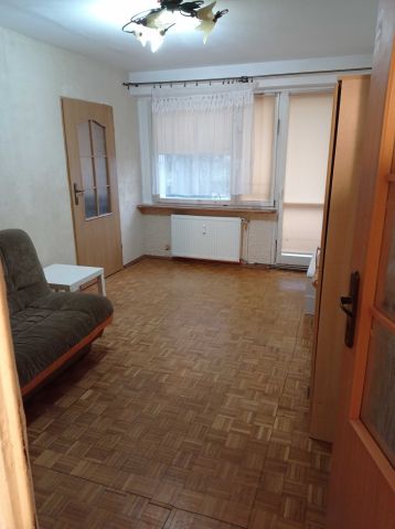 Mieszkanie 3-pokojowe Piotrków Trybunalski, ul. Bugajska. Zdjęcie 1