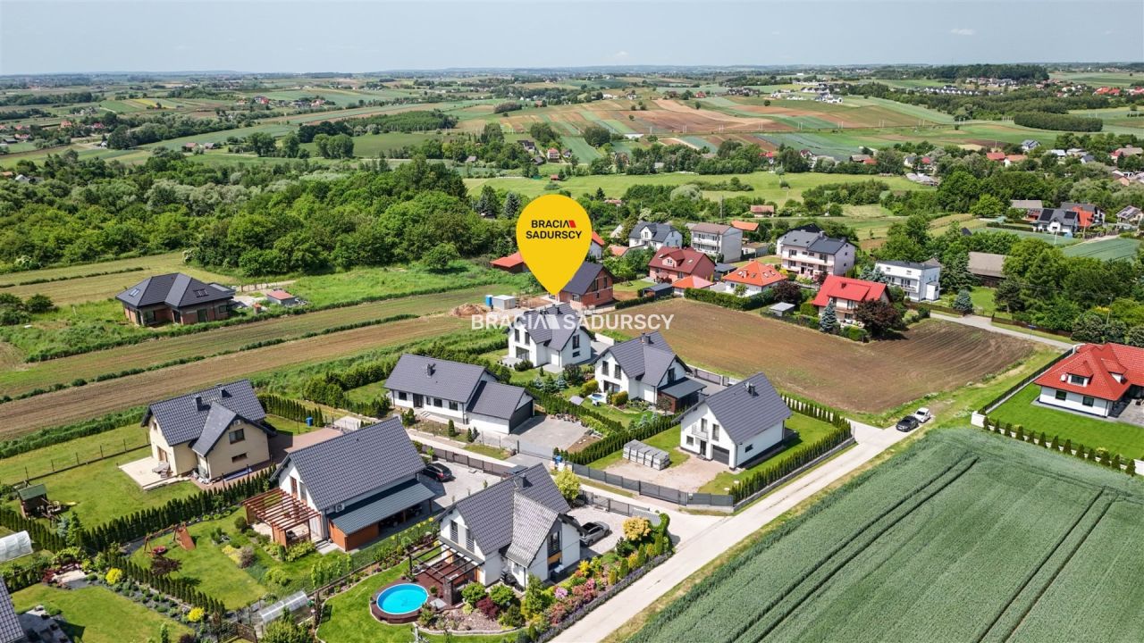 dom wolnostojący, 5 pokoi Luborzyca, ul. Wichrowe Wzgórze. Zdjęcie 28
