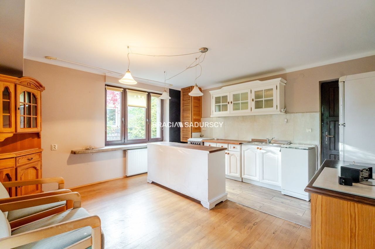 dom wolnostojący, 6 pokoi Kraków Dębniki, ul. Narvik. Zdjęcie 23